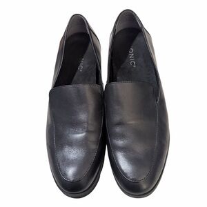 Vionic Kensley Women's Black Leather Loafers